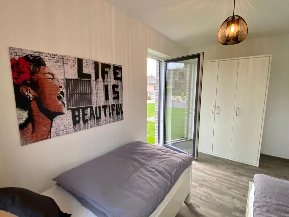 Ferienhaus Moin. Am Harkebruegger See Mit Sauna Barssel  Esterno foto