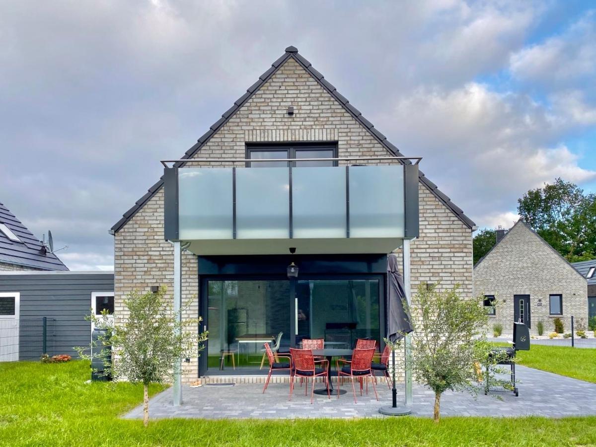 Ferienhaus Moin. Am Harkebruegger See Mit Sauna Barssel  Esterno foto