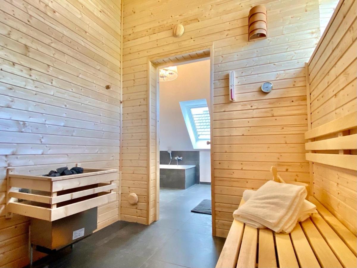 Ferienhaus Moin. Am Harkebruegger See Mit Sauna Barssel  Esterno foto